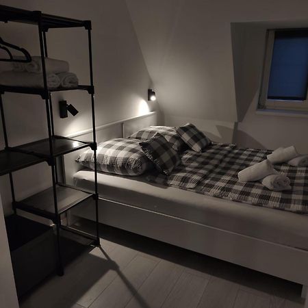 Apartament Michalowskiego W Poblizu Radiostacji Gliwice Buitenkant foto
