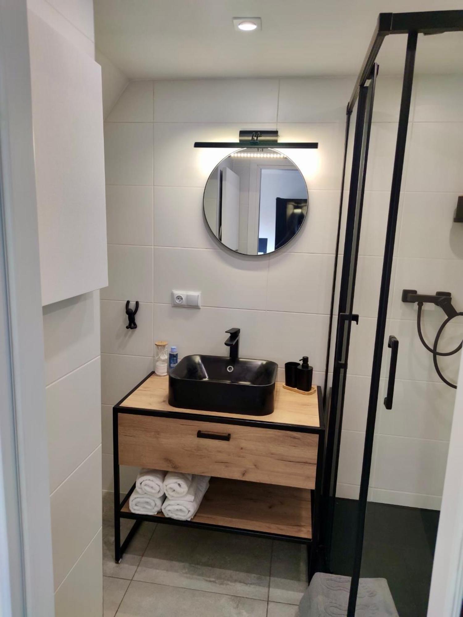 Apartament Michalowskiego W Poblizu Radiostacji Gliwice Buitenkant foto